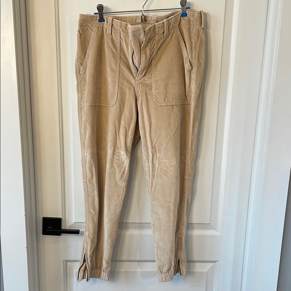 Women’s Banana Republic Tan Corduroy Jogger Style Pants